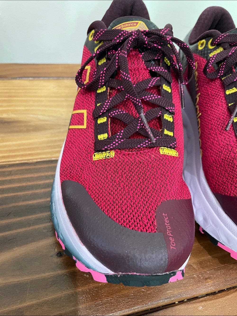 New Balance Wmns Fresh Foam X More Trail v2 Garnet Size 7.5 New! - Picture 13 of 16